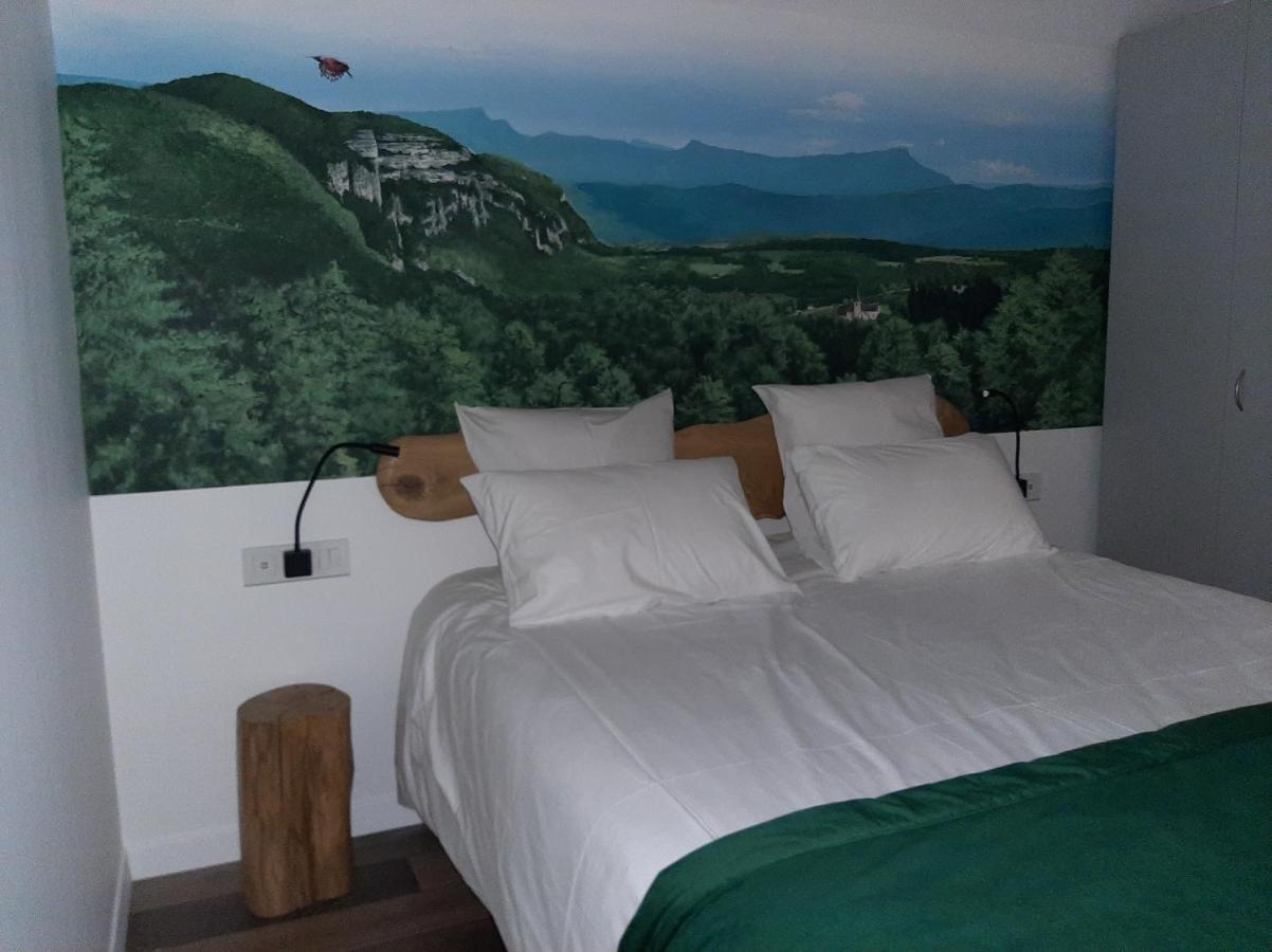 Gite & Spa Le Clos De Mon Pere Rochefort  エクステリア 写真