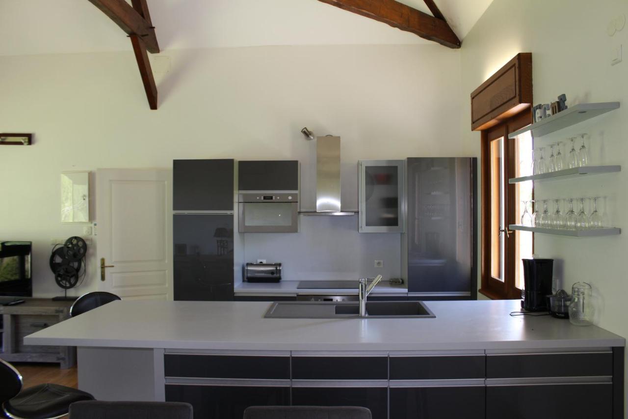 Gite & Spa Le Clos De Mon Pere Rochefort  エクステリア 写真