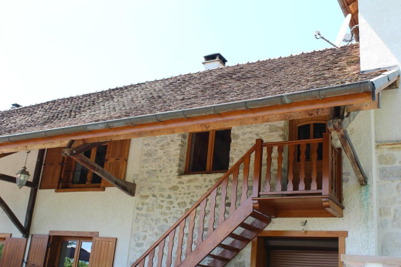 Gite & Spa Le Clos De Mon Pere Rochefort  エクステリア 写真
